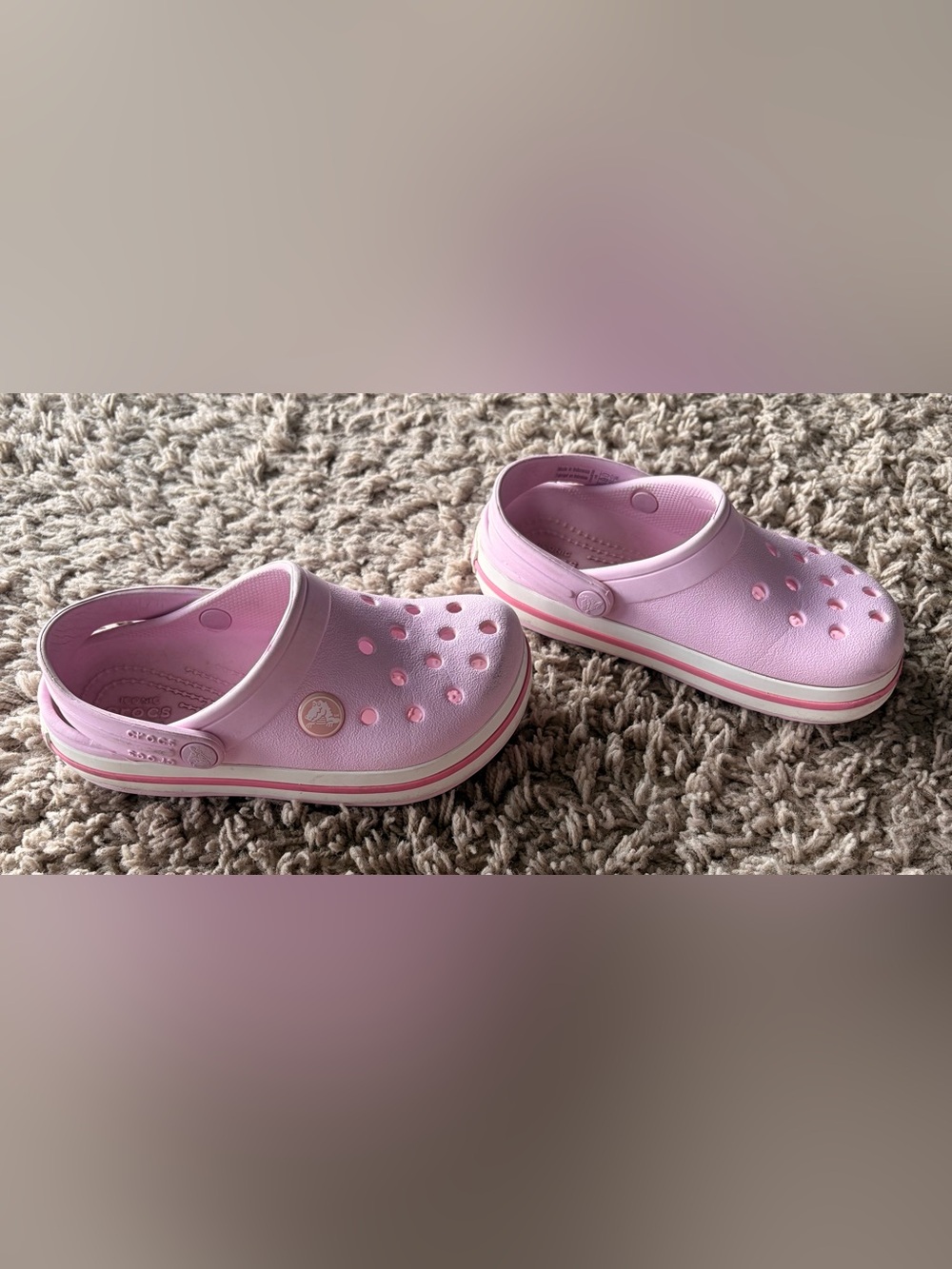 CROCS Kids Classic Clog in Light Pink - Picture 3 of 5